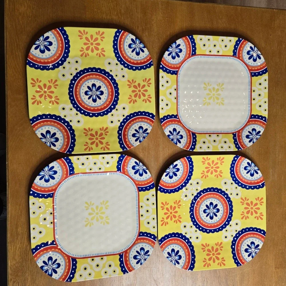 QSquared Melamine Square Plates Set‎ of 4 Yellow Blue Boho Medallion Summer Fun